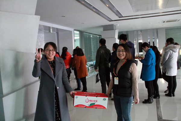 幸福溢于言表 幸福溢于言表